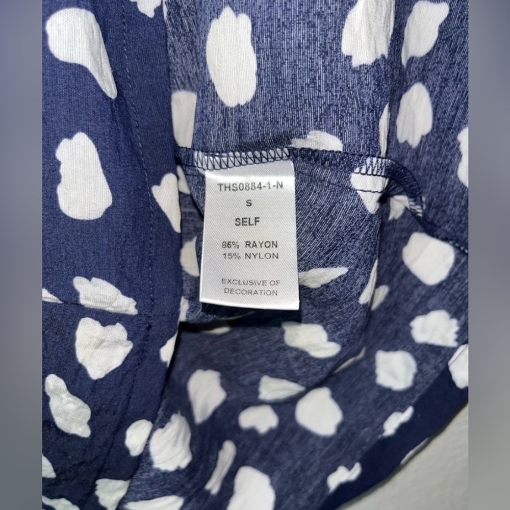 Thml Cute Navy And White Top With Flutter Sleeves… - image 6